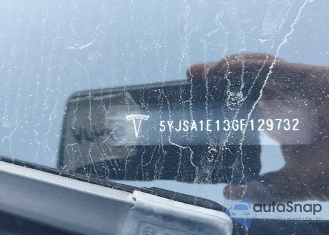 2016 Tesla Model S 60/70/75/85 из США, поврежденный, VIN 5YJSA1E13GF129732